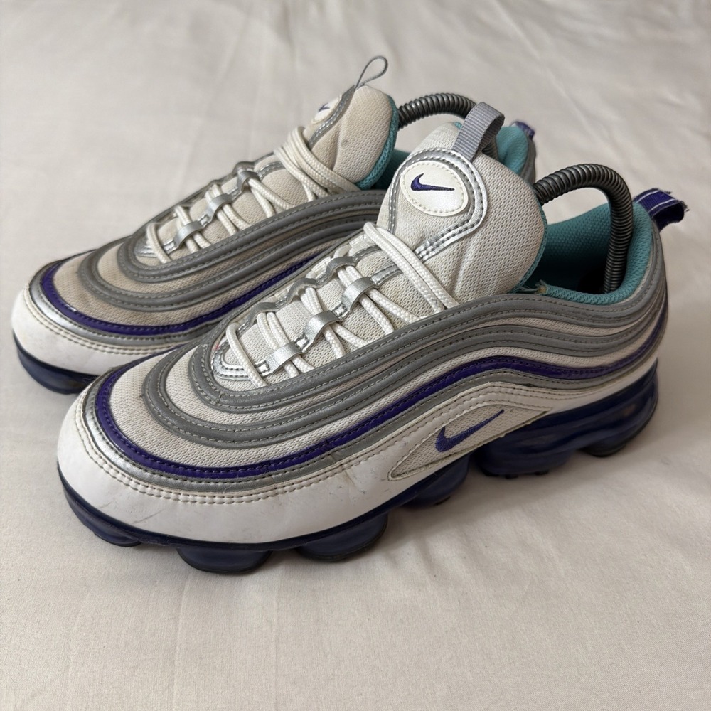 Nike Air VaporMax 97 Grape 2018 Men's AJ7291-100 Air Max Silver Bullet Sz 9M Gym